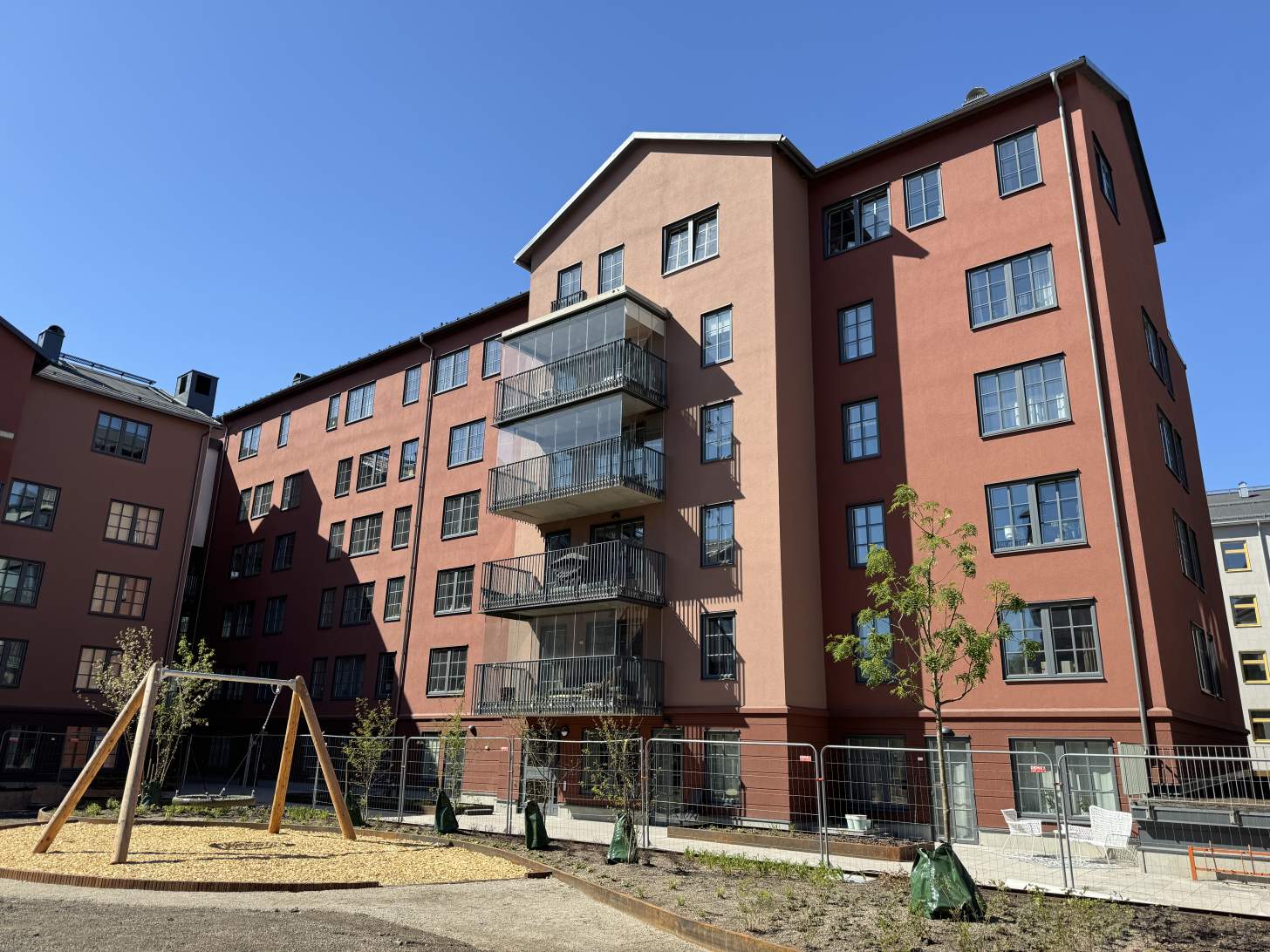 Hus B mot gården
